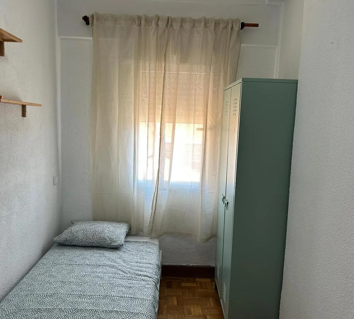 Hotel Habitacion Individual Excelente Ubicacion Madrid
